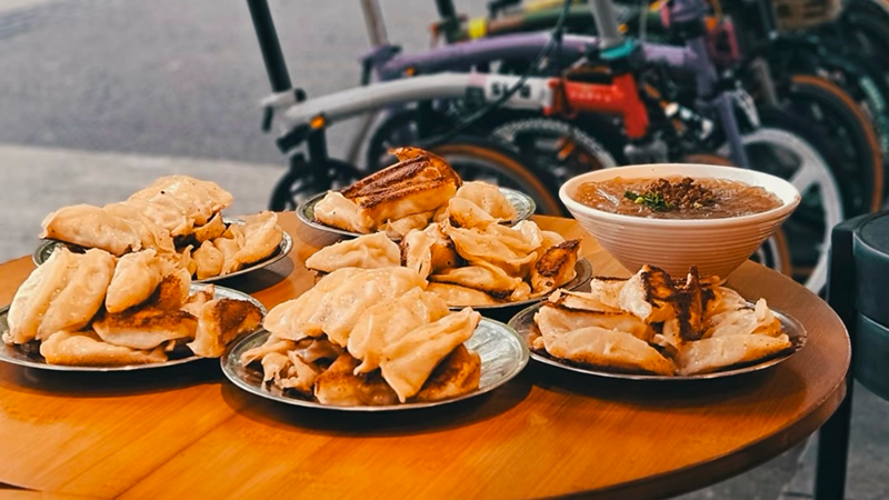 Hangzhou Breakfast: Where Everyday Food Carries a Thousand Years of Time