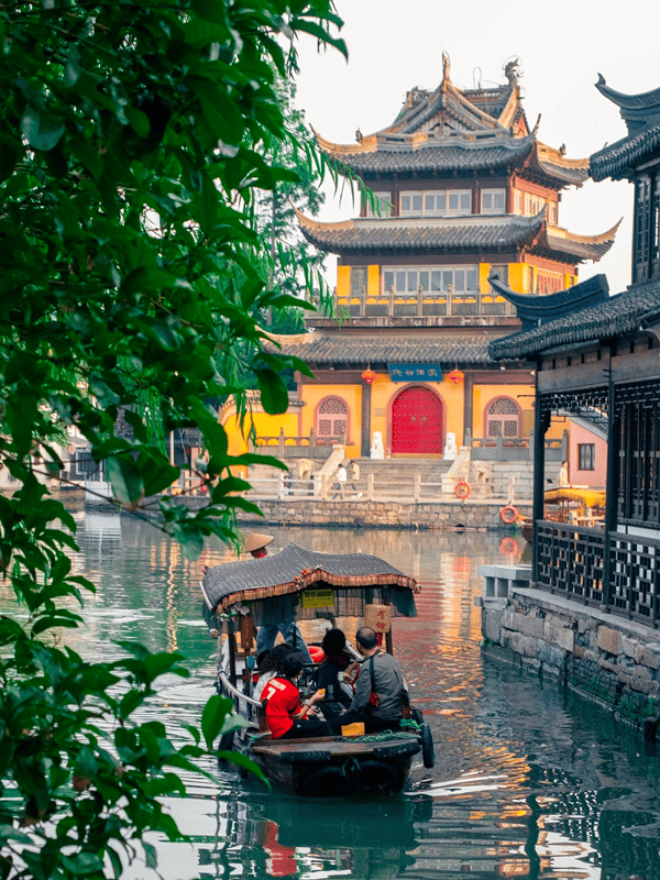 Zhujiajiao Blessing Experience: Temple Rituals, Paper Cutting & Jade Name Carving